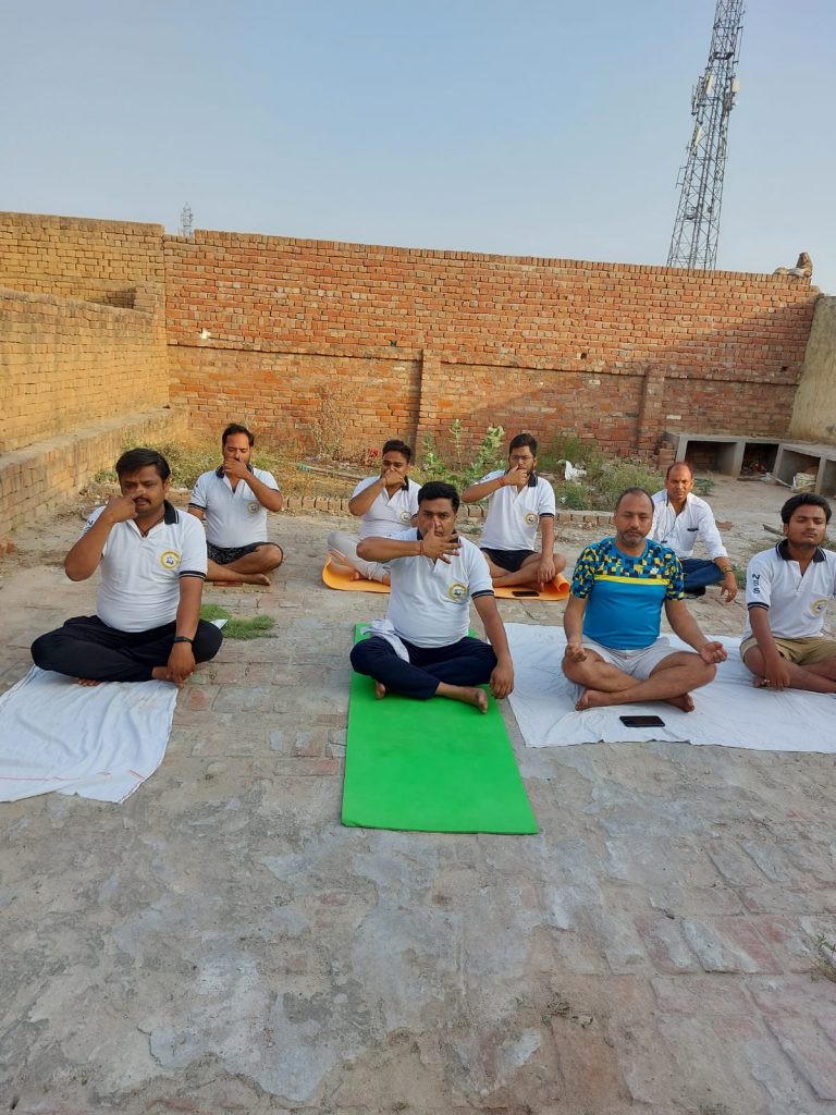 निस्वार्थ सेवा संस्थान द्वारा मनाया गया अंतर्राष्ट्रीय योग दिवस