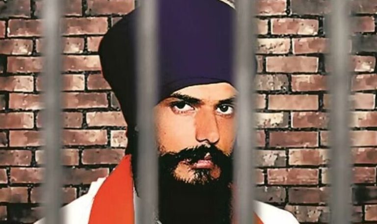 Amritpal Singh: डिब्रूगढ़ जाएगी पंजाब पुलिस, अमृतपाल से करेगी पूछताछ, केंद्र को भेजे मददगारों के नाम