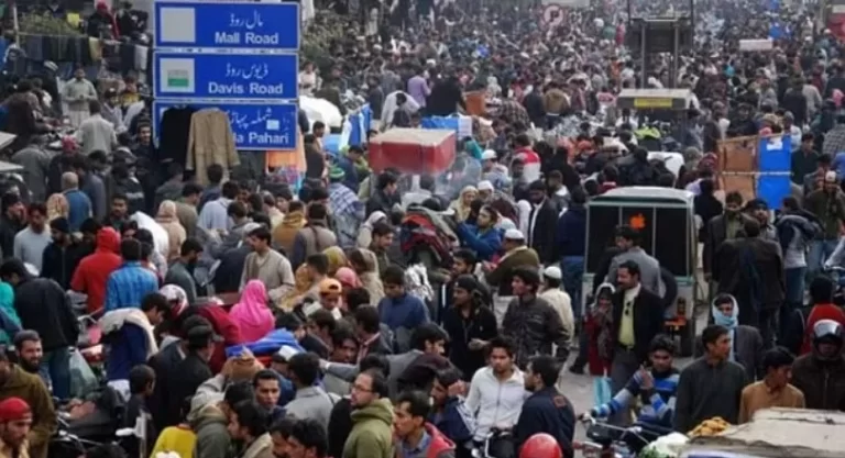 Population Report, जनसंख्या के मामले में चीन फिर आगे, सरकार ने लोकसभा में किया खुलासा